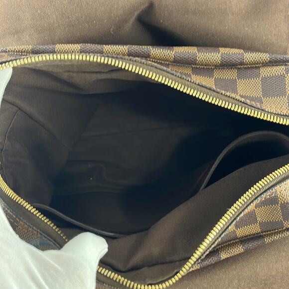 LOUIS VUITTON Damier Ebene Naviglio Messenger Bag - Picture 8 of 14